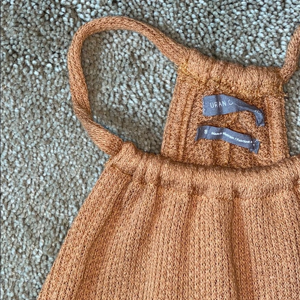 Halter / Peplum top